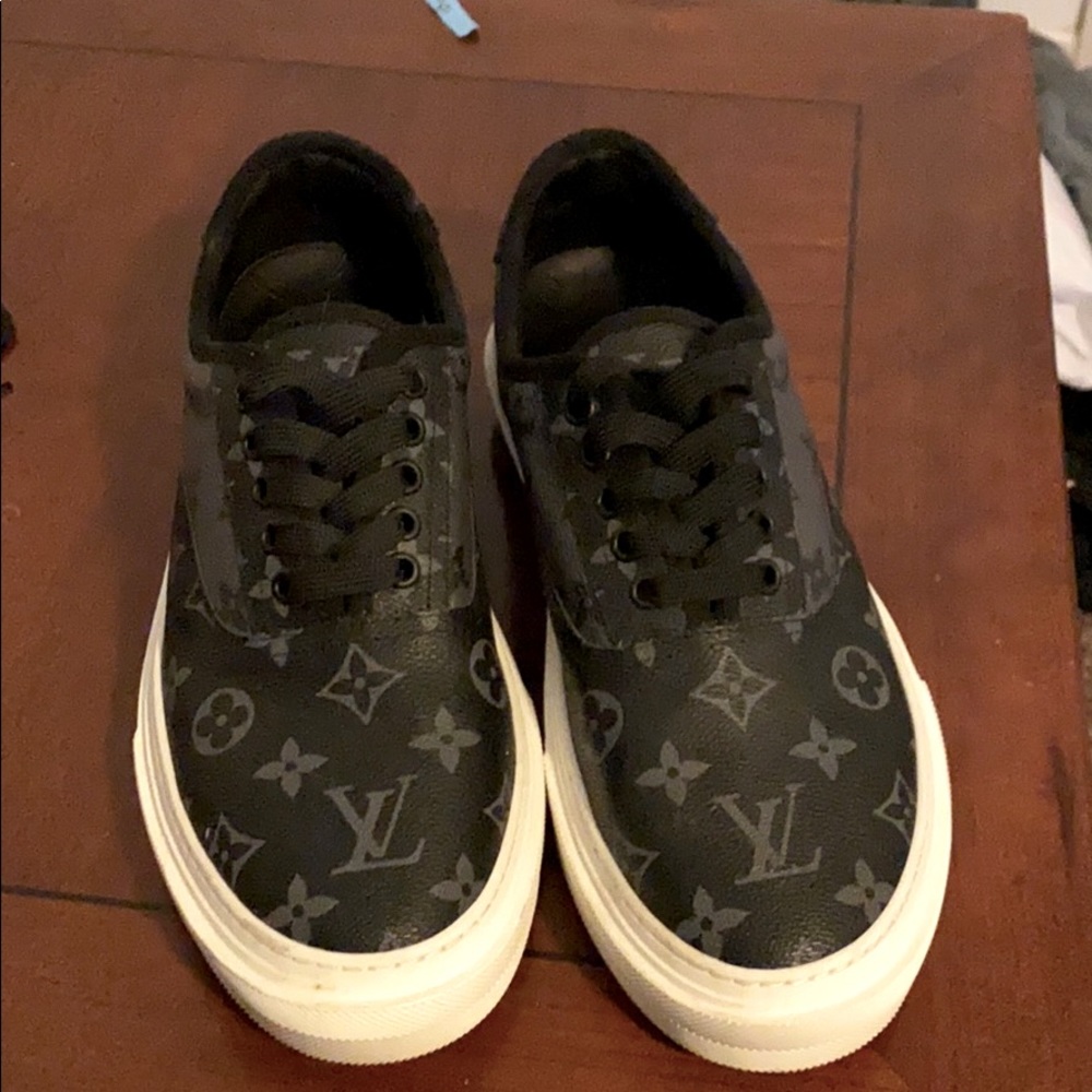 Men’s LV Sneakers
